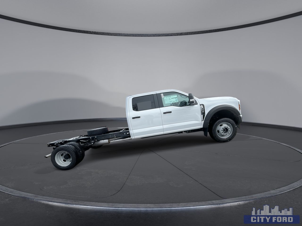 new 2025 Ford Super Duty F-550 DRW car, priced at $84,344