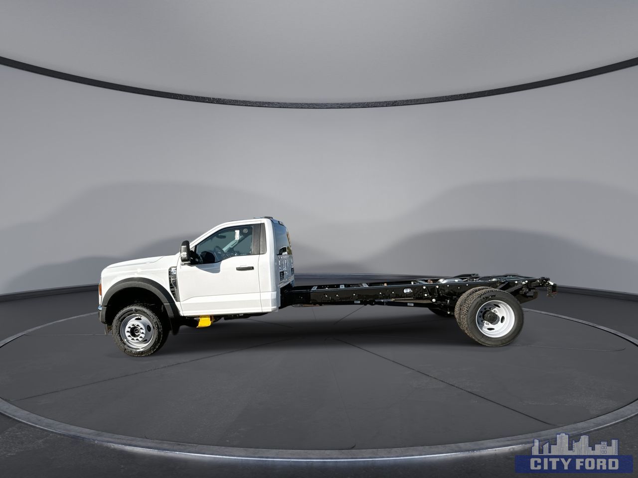 new 2025 Ford Super Duty F-550 DRW car, priced at $82,264