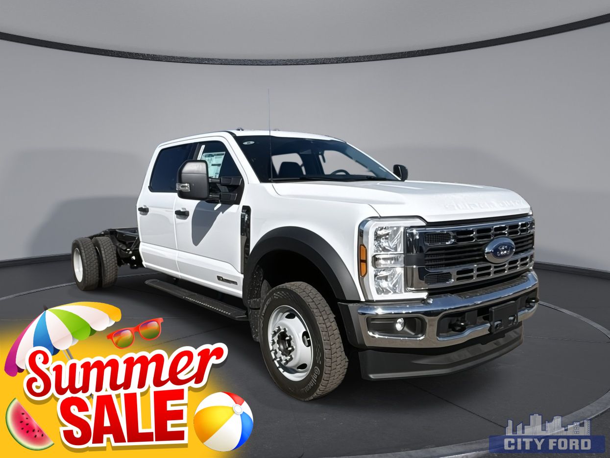 new 2025 Ford Super Duty F-550 DRW car, priced at $99,424