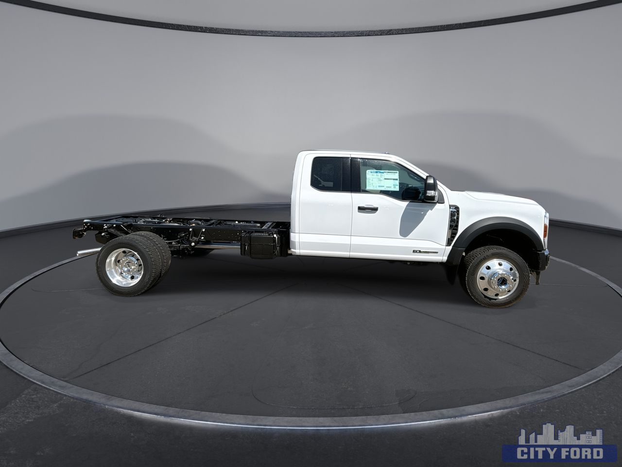 new 2025 Ford Super Duty F-550 DRW car, priced at $98,689